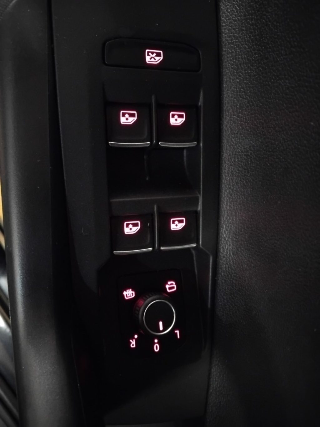 VOLKSWAGEN Polo 1.0 TSI 110 CV DSG 5p. Highline 16 VRTUAL - 17