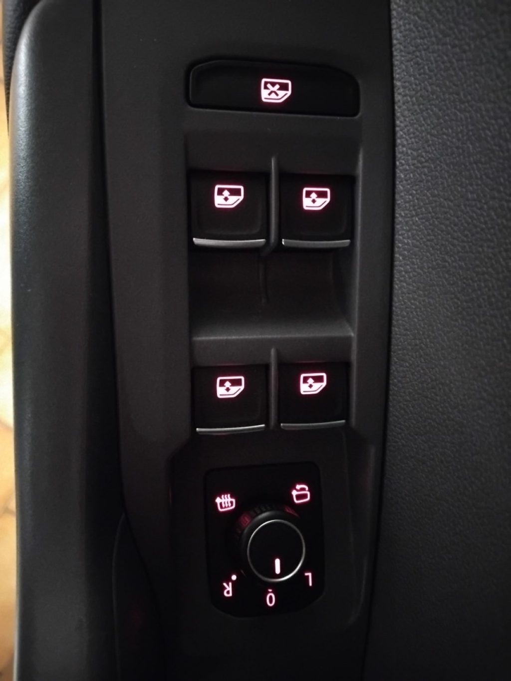 VOLKSWAGEN T-Cross 1.5 TSI DSG Style R-LINE VIDEO - 17