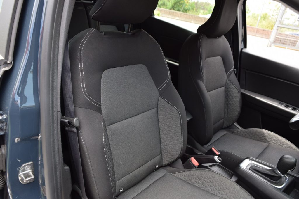 RENAULT Captur Full Hybrid E-Tech 145 CV - 14