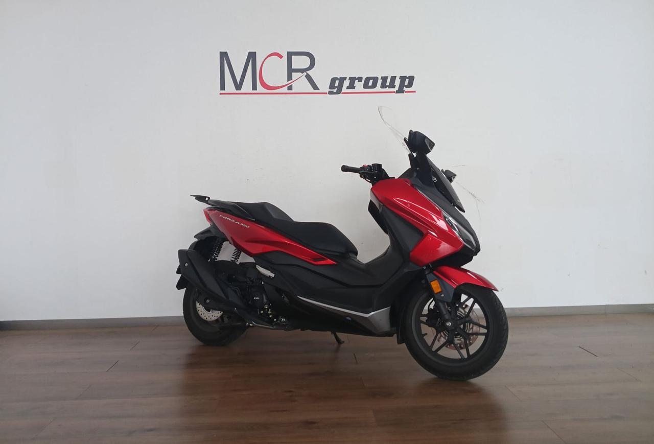 HONDA Forza 350 . - 3