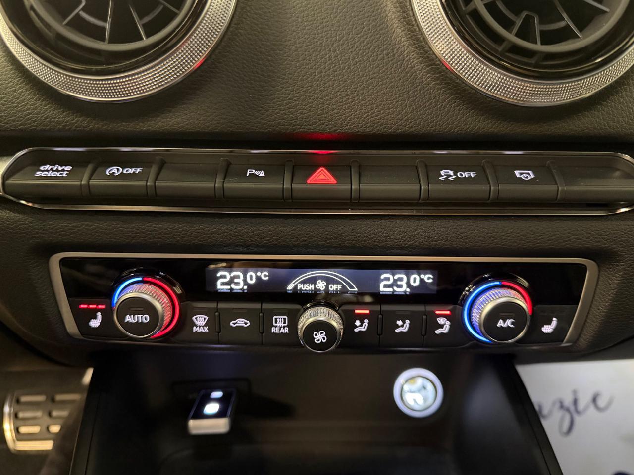 AUDI RS3 SPB BOOK SERVICE AUDI COMPLETO - 14