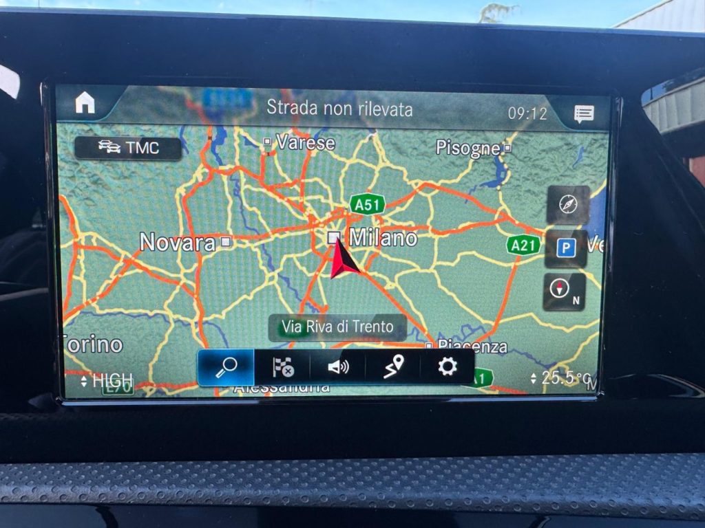 MERCEDES-BENZ A 180 D AUTOMATICA SPORT - 20