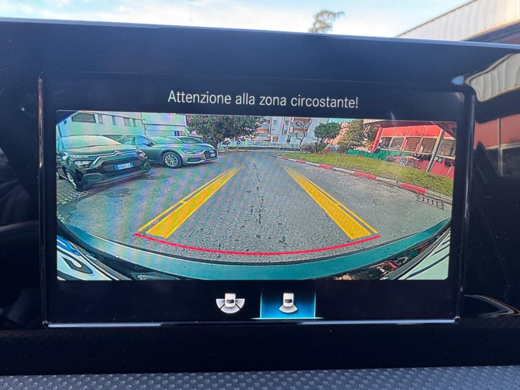 MERCEDES-BENZ A 180 D AUTOMATICA SPORT - 21