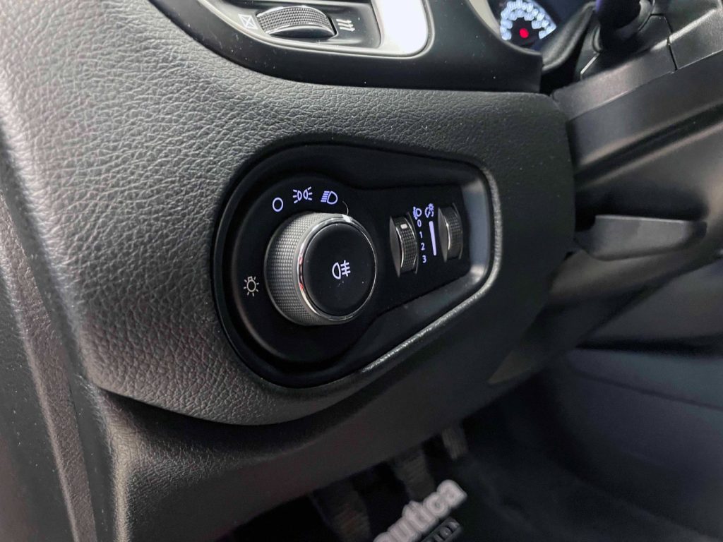 JEEP Renegade 1.6 SPORT FWD 110CV - 18