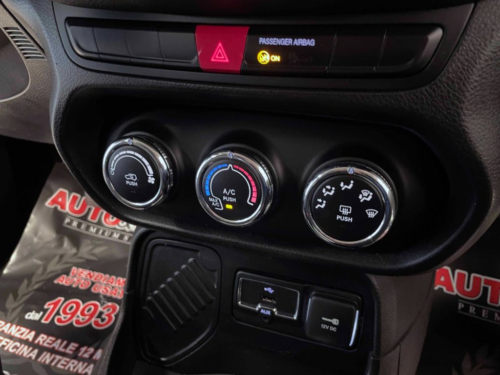 JEEP Renegade 1.6 SPORT FWD 110CV - 45