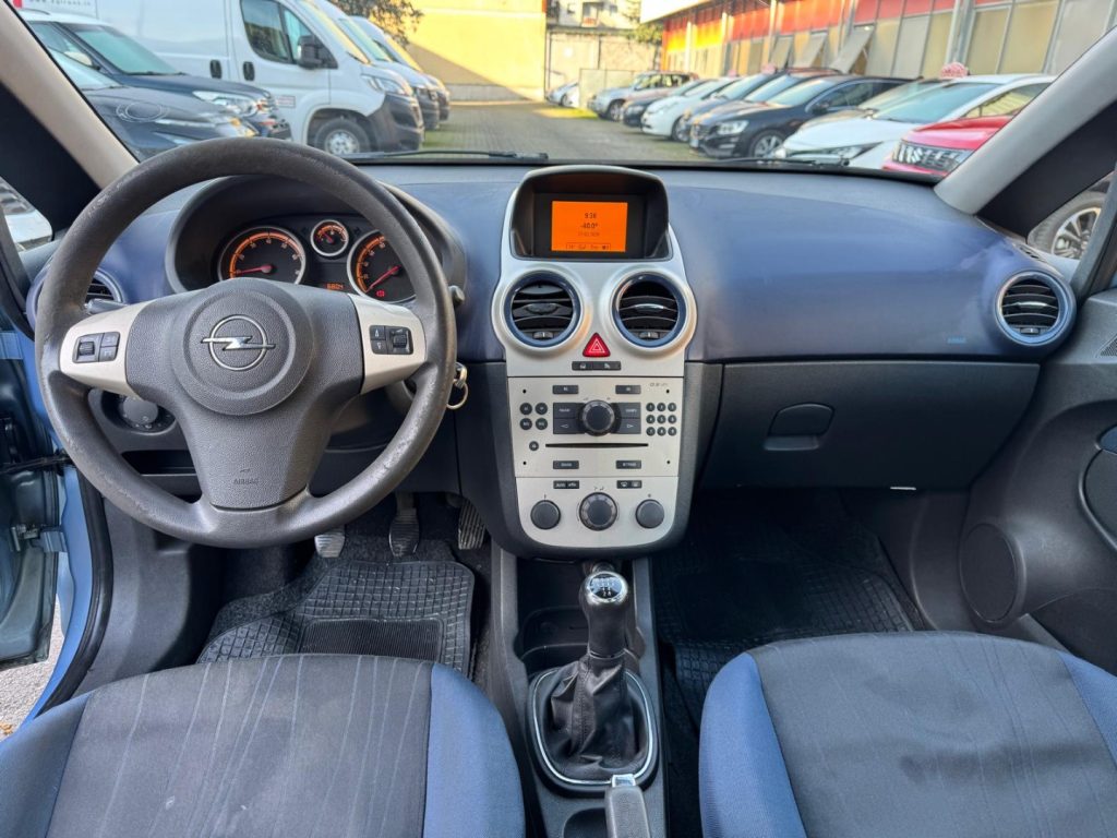 OPEL Corsa 1.4 16V 5 PORTE COSMO - 9
