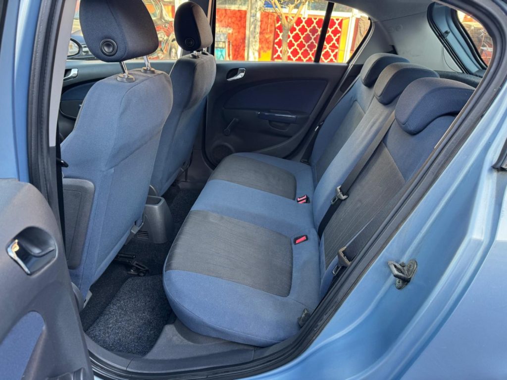 OPEL Corsa 1.4 16V 5 PORTE COSMO - 11