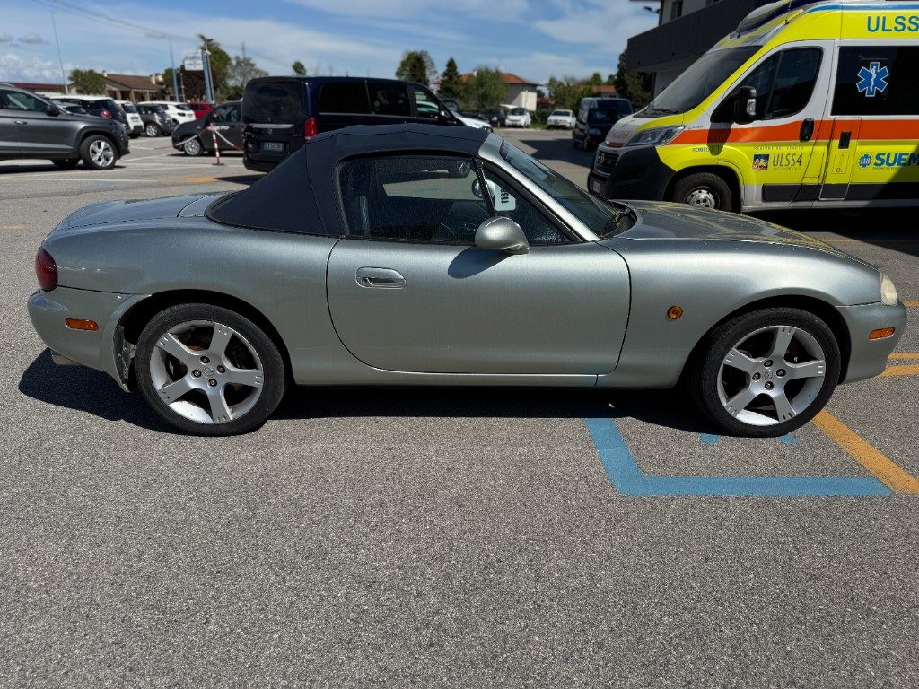 MAZDA MX-5 1.6i 16V cat Twins - 8