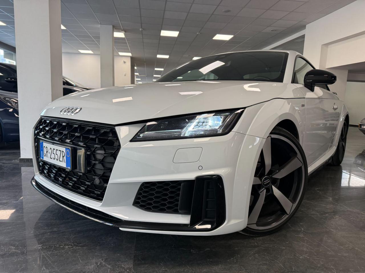 Audi TT Coupé 45 TFSI S tronic S Line Competition 2020