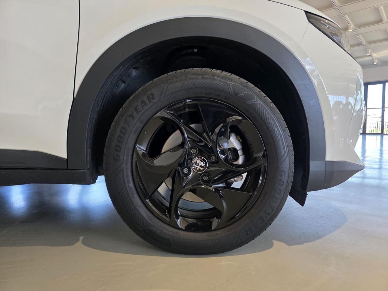 ALFA ROMEO Junior 1.2 136 CV Hybrid eDCT6 - 6