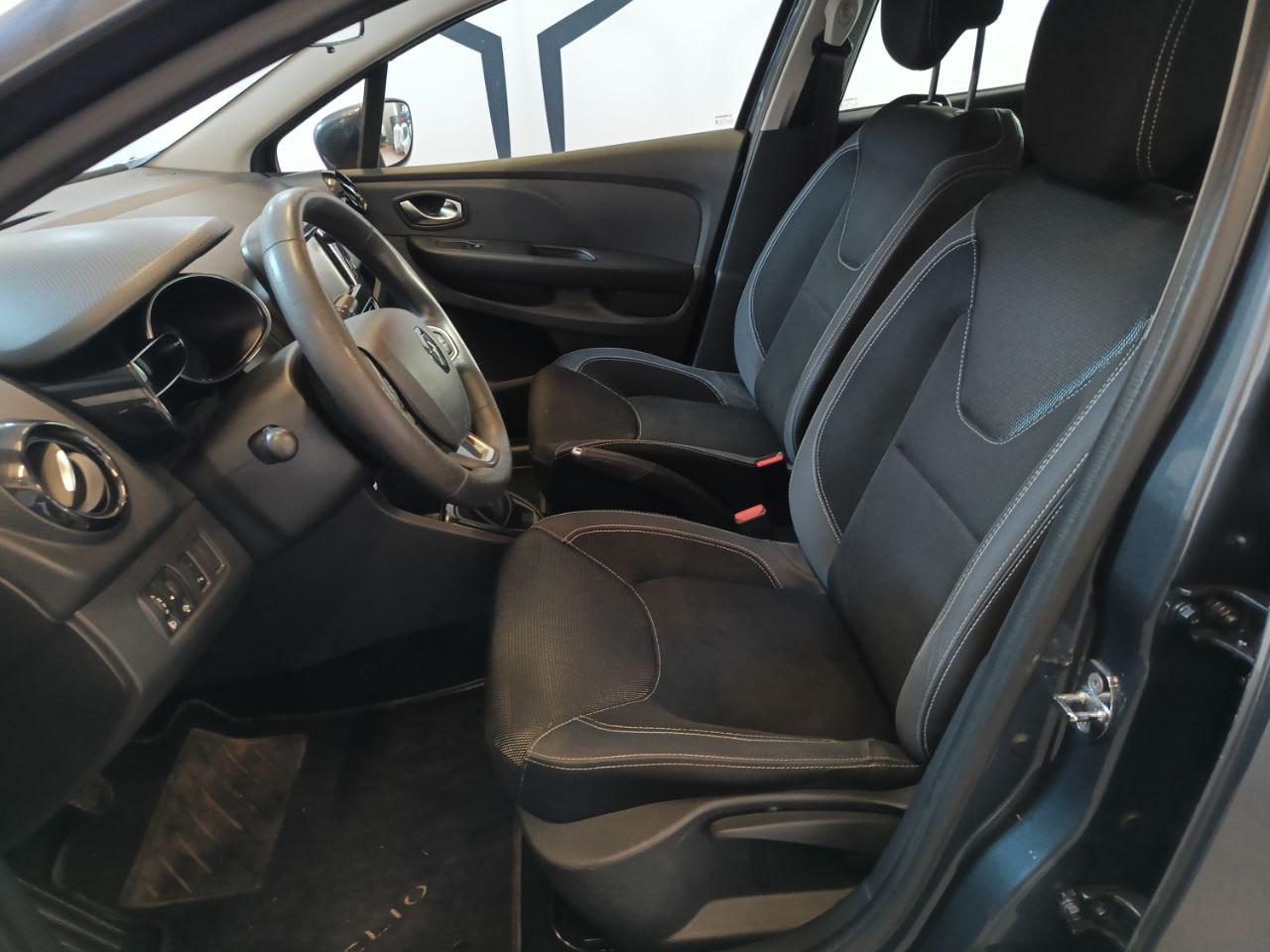 RENAULT Clio 1.2 75CV 5 porte Intens - 8