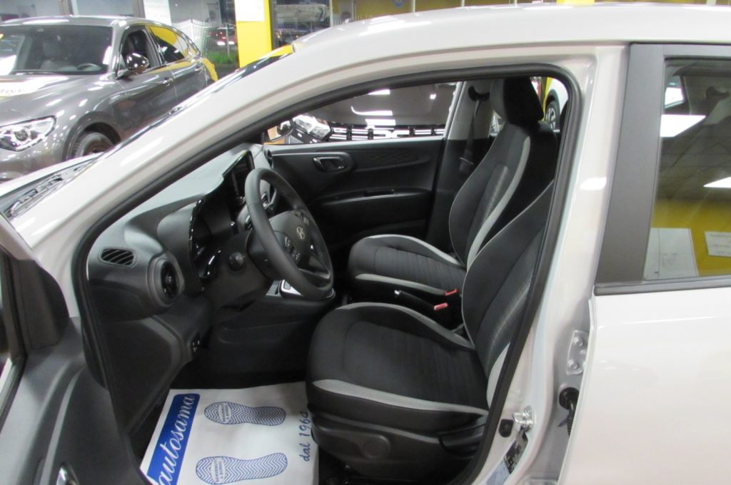 HYUNDAI i10 1.0 MPI AT Connectline KM.ZERO AUTOMATICA - 6