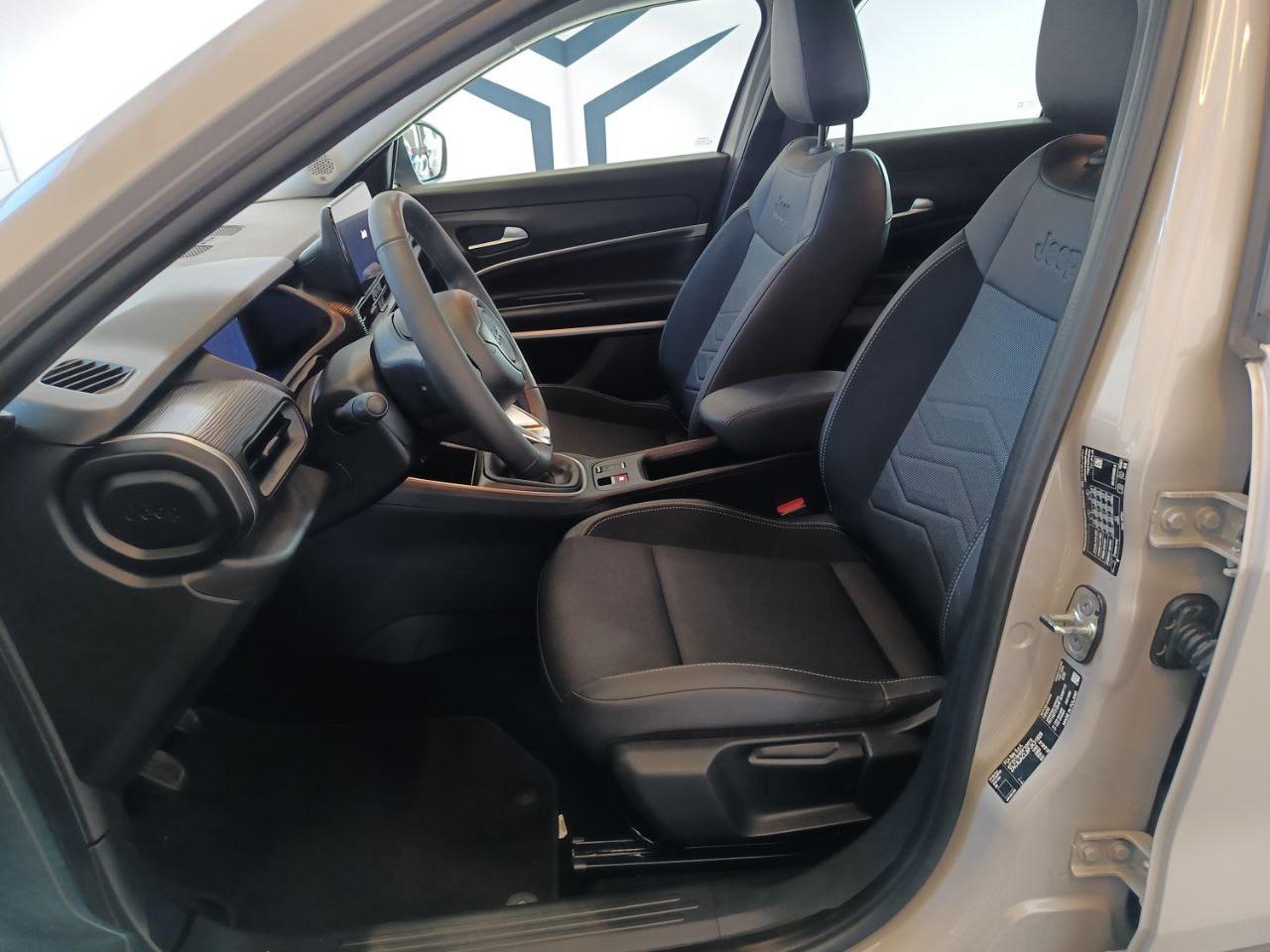 JEEP Avenger 1.2 Turbo 100 CV Summit - 8