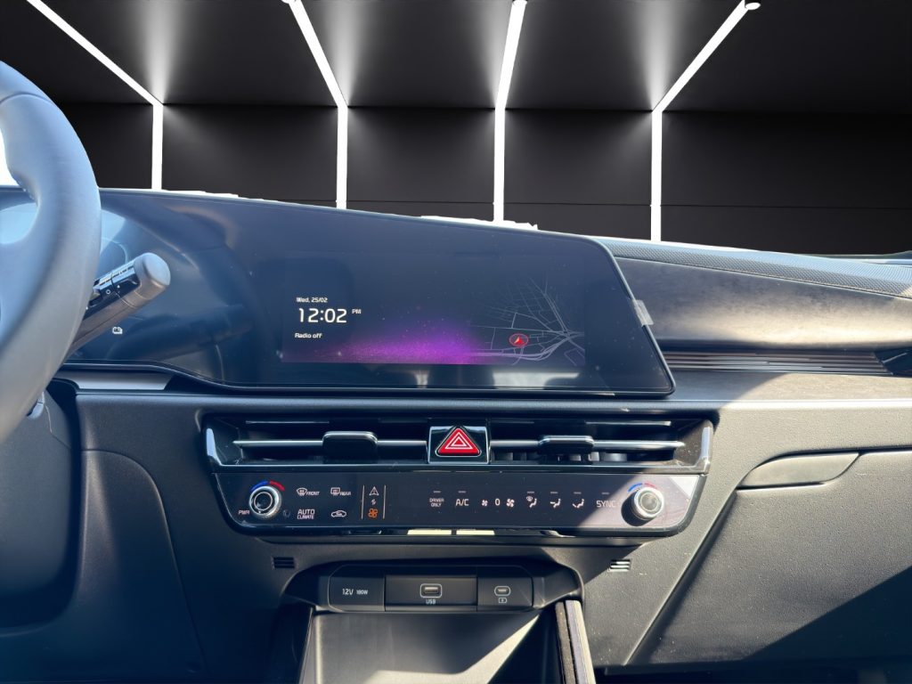 KIA Niro 1.6 GDi DCT HEV Style - 16