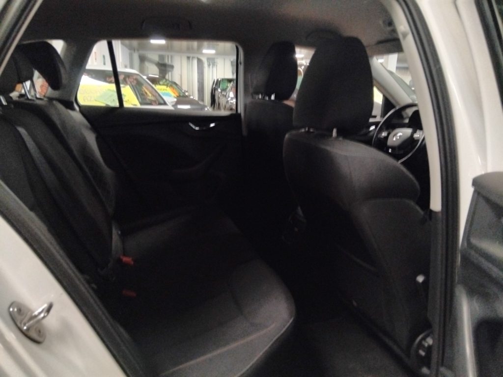 SKODA Kamiq 1.0 TSI Ambition - 10