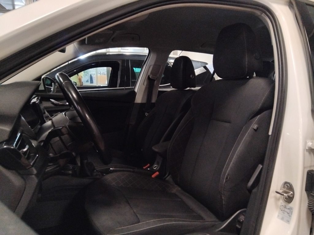 SKODA Kamiq 1.0 TSI Ambition - 15
