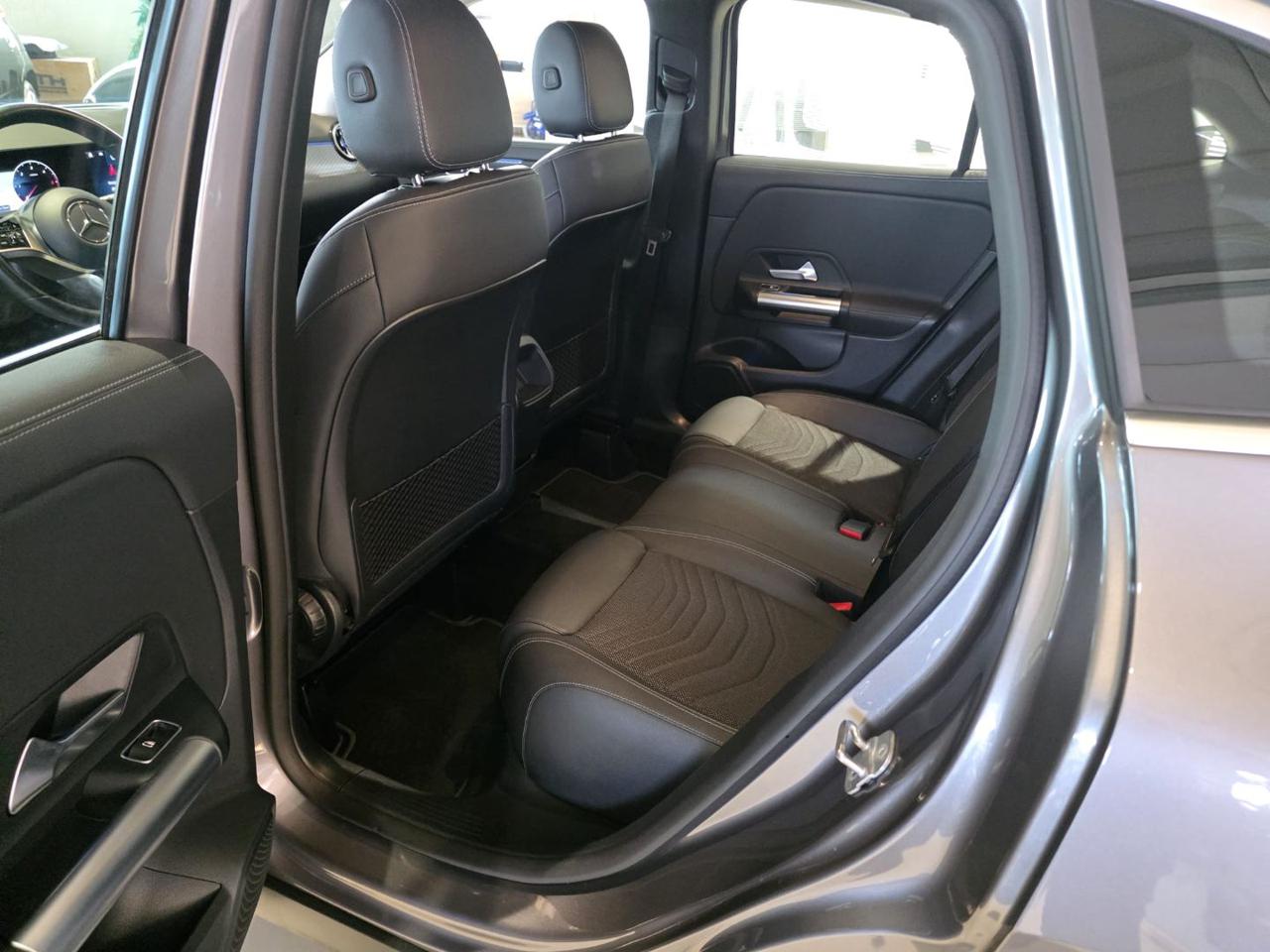 MERCEDES-BENZ GLA 200 d Automatic Progressive Advanced - 15