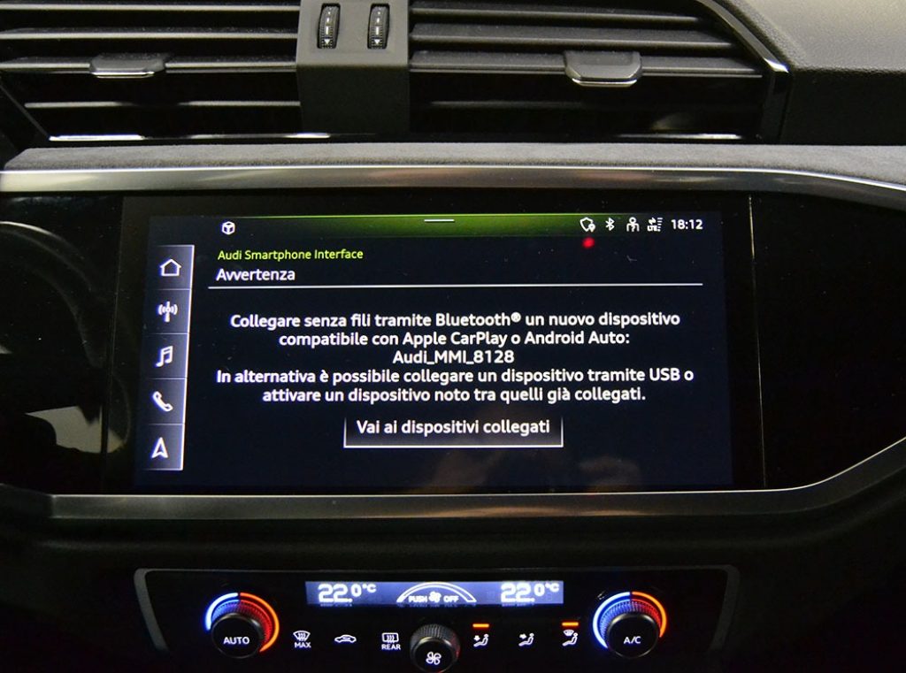 AUDI Q3 SPB 40 TFSI S tronic Quattro edition S-line ** - 9