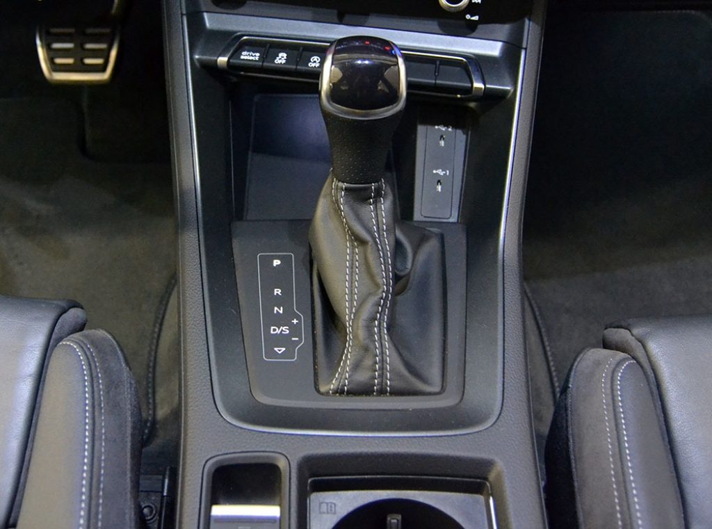 AUDI Q3 SPB 40 TFSI S tronic Quattro edition S-line ** - 12