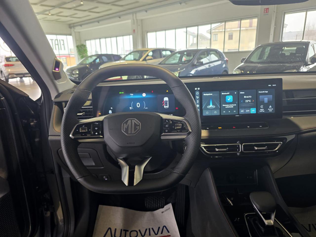 MG HS HEV Comfort - 13