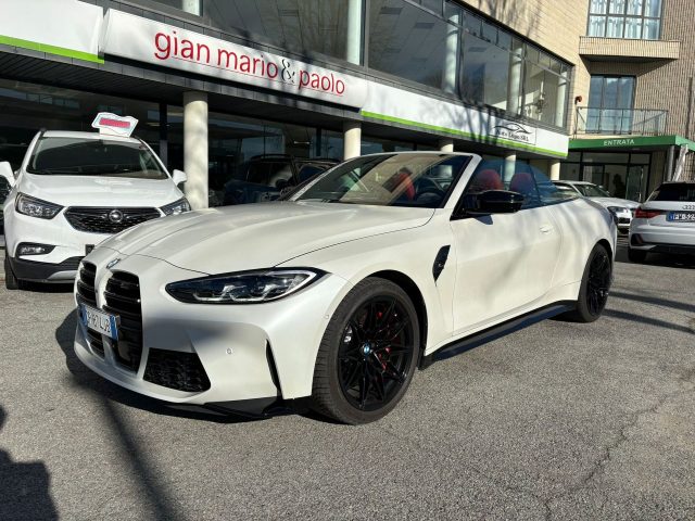 BMW M4 Bianco pastello