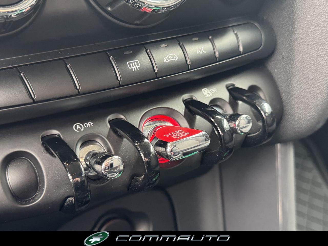 MINI One 1.5 One Business 5 porte - 19