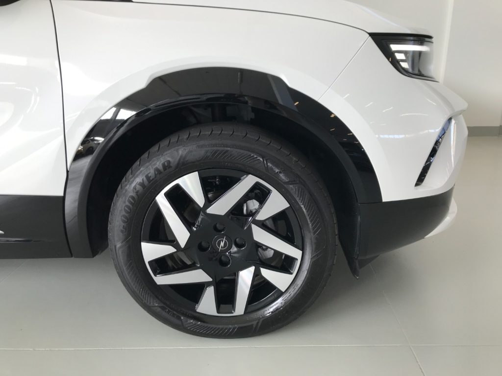 OPEL Mokka 1.2 Turbo 136 CV GS - 29