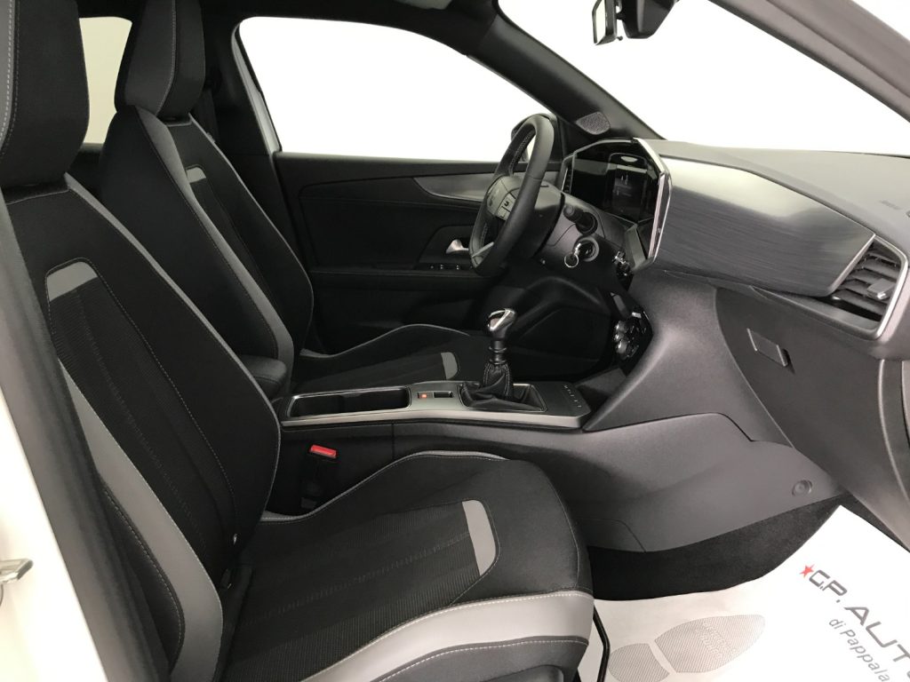 OPEL Mokka 1.2 Turbo 136 CV GS - 25