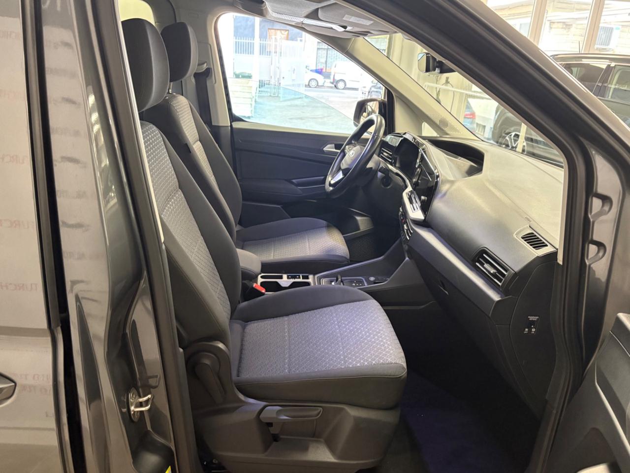 FORD Tourneo Connect 2.0 EcoBlue 122 CV Titanium 7 POSTI €21300+ IVA - 8