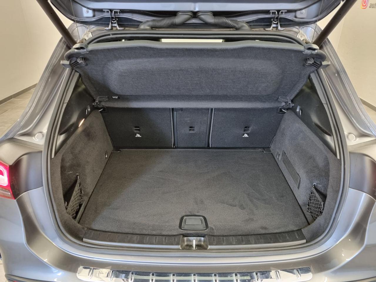 MERCEDES-BENZ GLA 250 e hybrid EQ Premium - 15