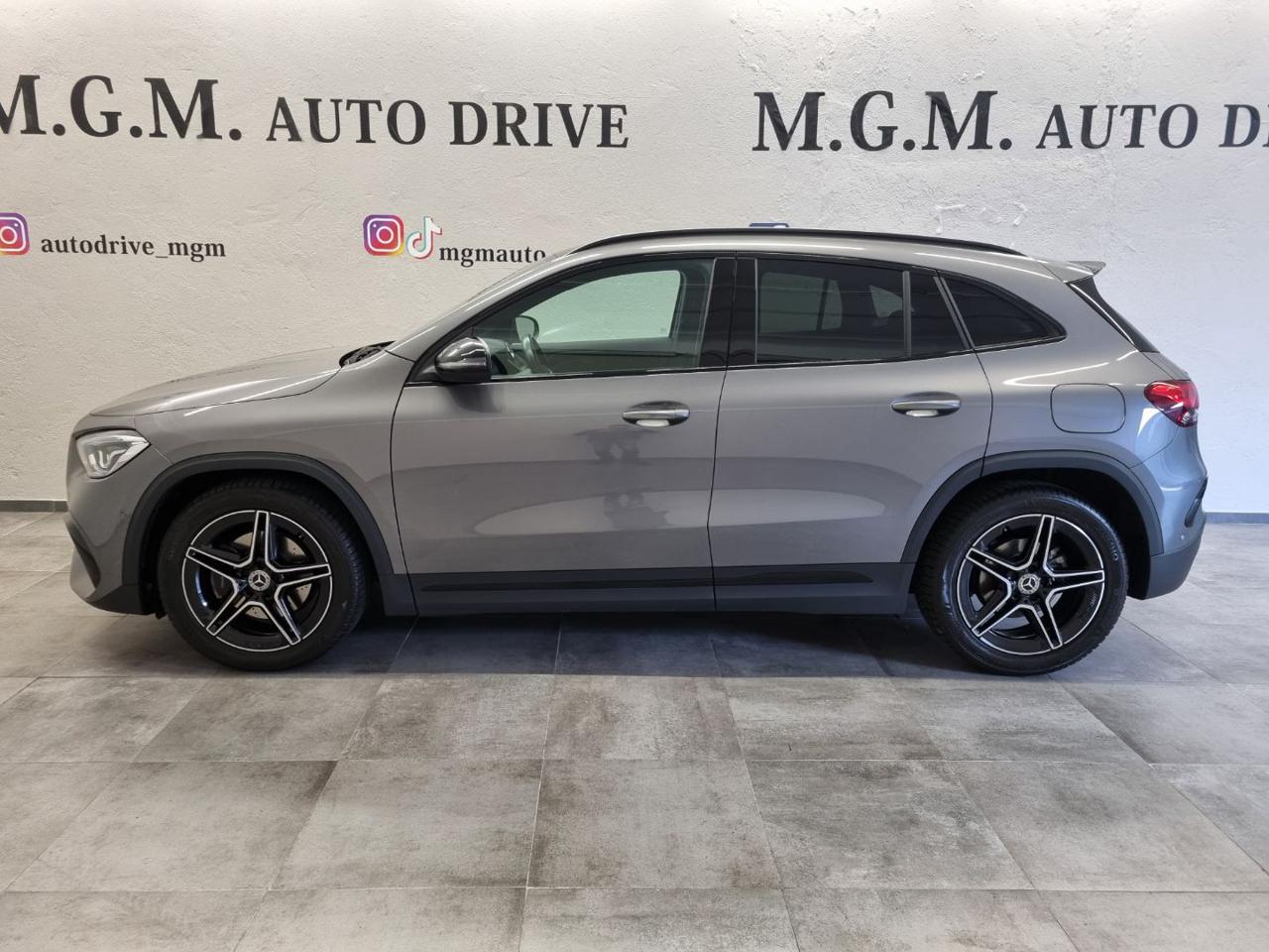 MERCEDES-BENZ GLA 250 e hybrid EQ Premium - 2