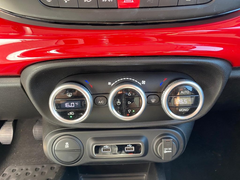 FIAT 500L 1.4 95cv Red BICOLOR*SENSORI POST*CERCHI IN LEGA - 12