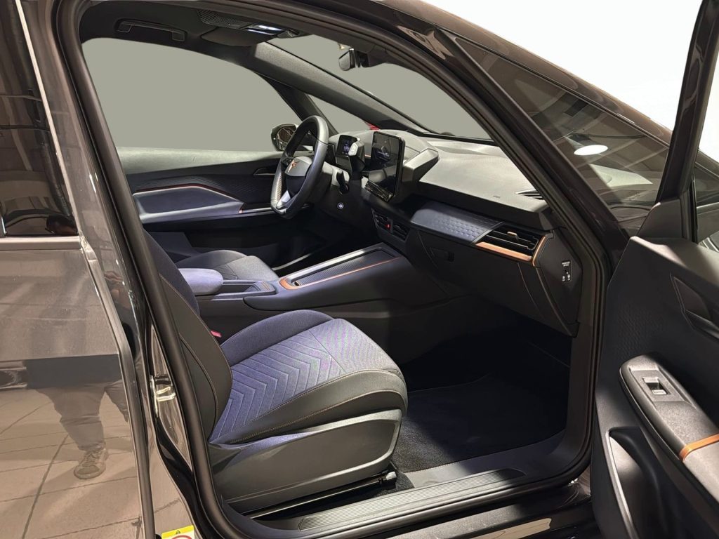 CUPRA Born 58kwh - 6