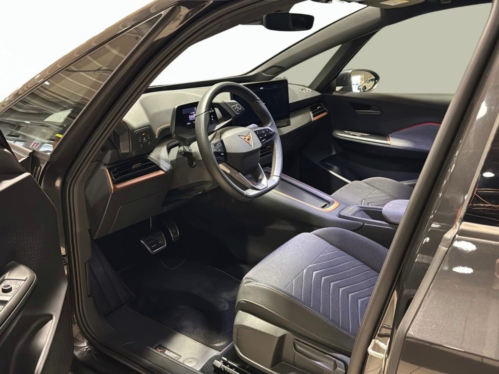 CUPRA Born 58kwh - 7