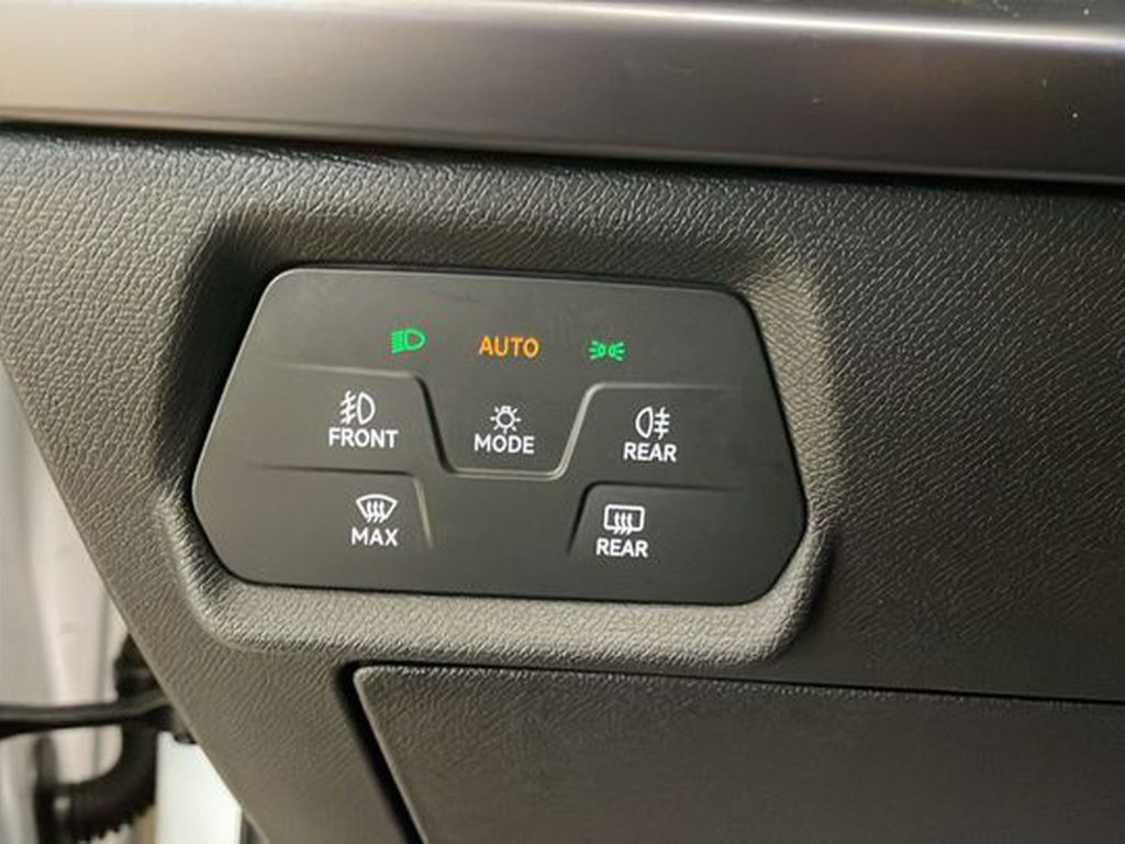 CUPRA Leon sportstourer 2.0 tdi 150cv dsg - 12