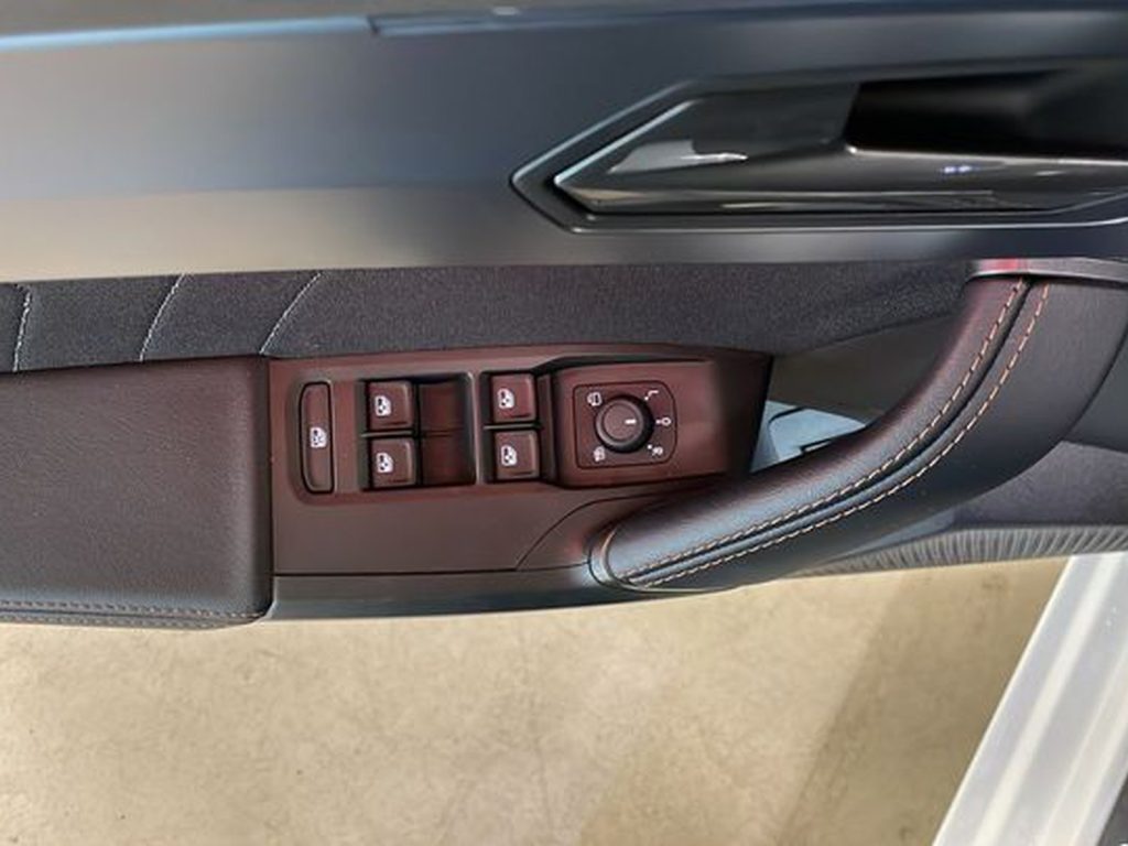 CUPRA Leon sportstourer 2.0 tdi 150cv dsg - 13