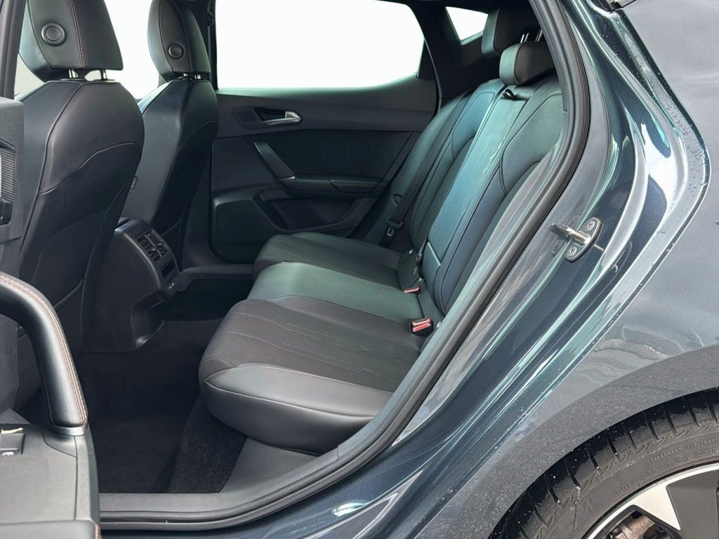 CUPRA Leon 1.5 hybrid 150cv dsg - 10