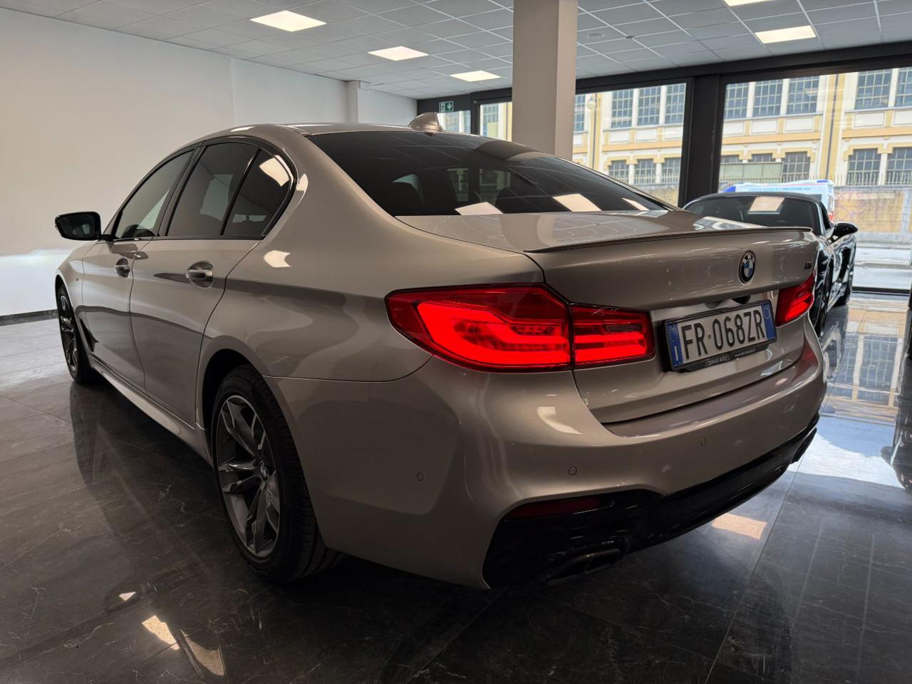 Bmw 525 d Msport / 360 / TETTO / HARMAN KARDON 2018 - foto 4