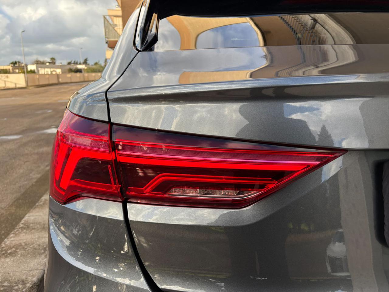 AUDI Q3 SPB Sportback 35 TDI quattro S tronic S line Plus - 32