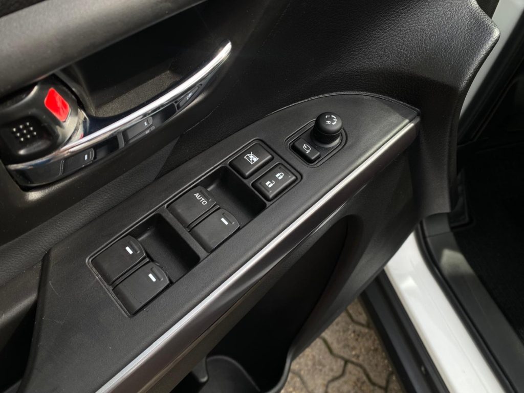 SUZUKI S-Cross 1.5 140v Hybrid 4WD AllGrip A/T starview*TETTO APR - 19