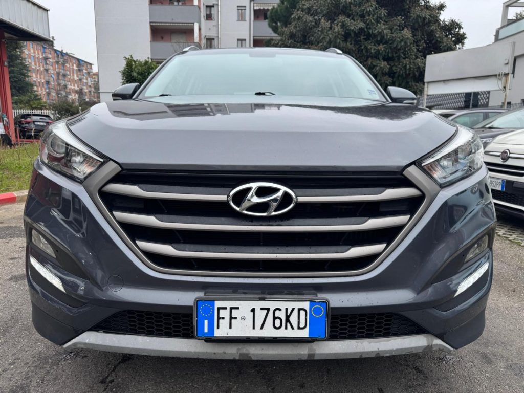 HYUNDAI Tucson 1.7 CRDi Comfort - 4
