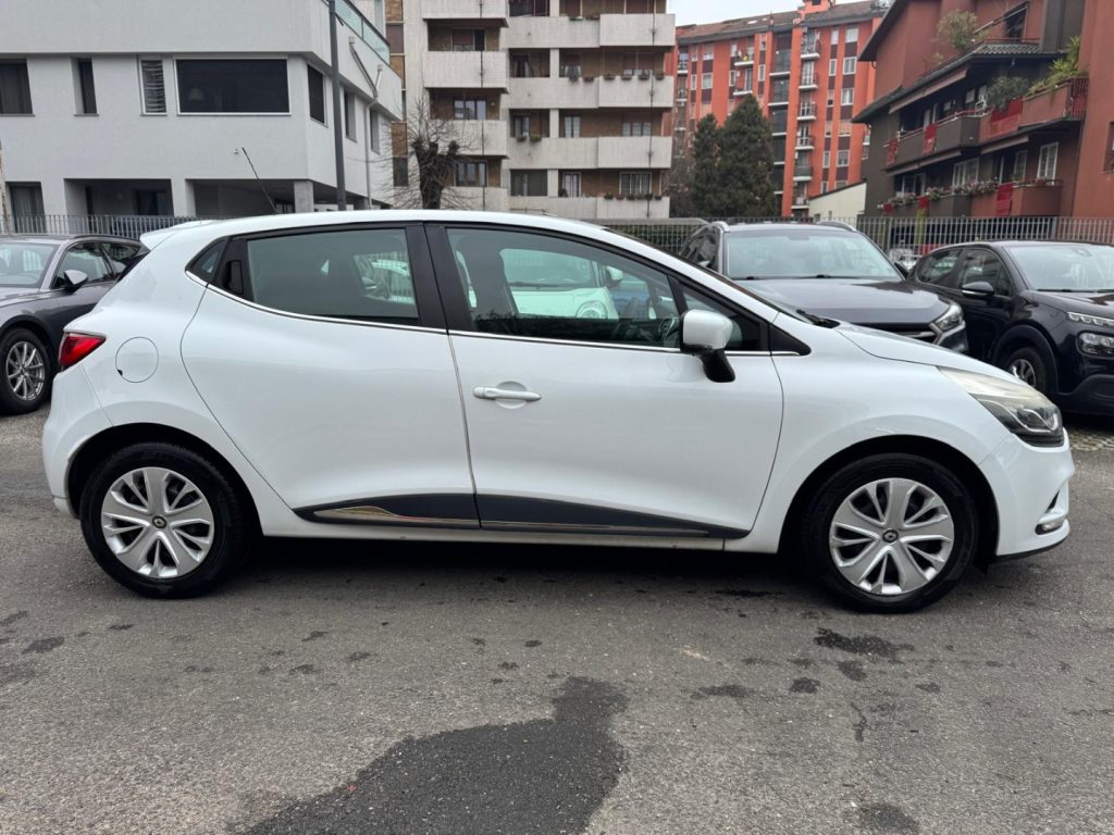 RENAULT Clio dCi 8V 75 CV  5 porte ENERGY INTENSE - 5