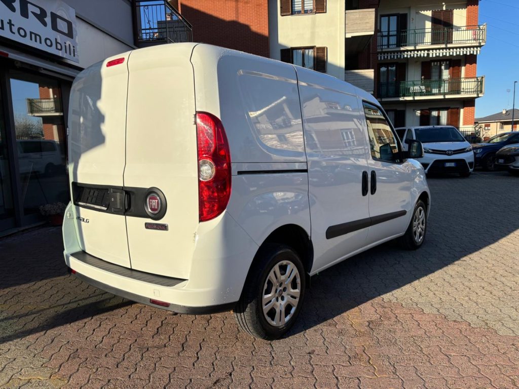 FIAT Doblo 1.6 JTDM 105CV - 4