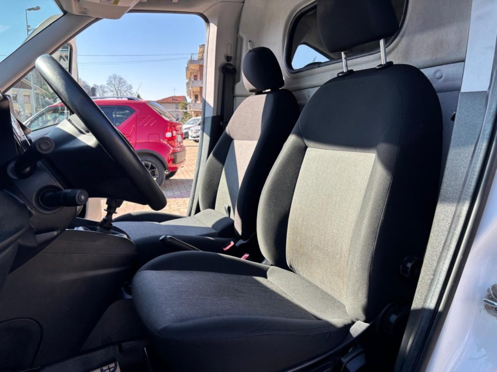 FIAT Doblo 1.6 JTDM 105CV - 11