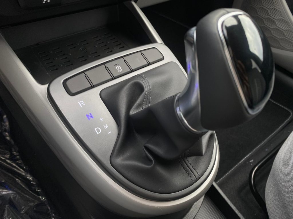 HYUNDAI i10 1.0 MPI C. AUTOMATICO Prime - 11