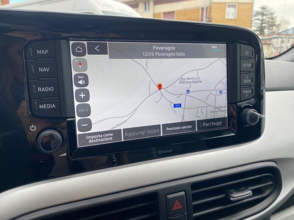 HYUNDAI i10 1.0 MPI C. AUTOMATICO Prime - 12