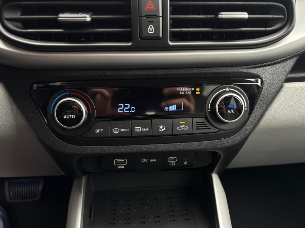 HYUNDAI i10 1.0 MPI C. AUTOMATICO Prime *FULL OPTIONAL - 19