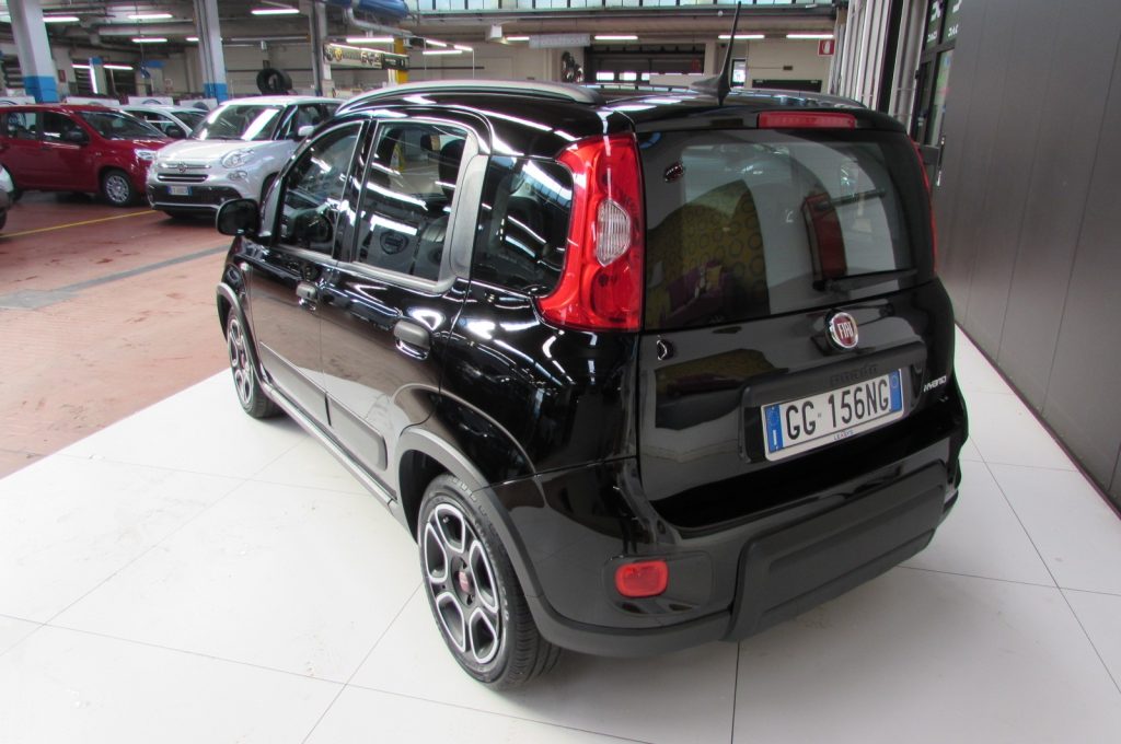FIAT Panda 1.0 FireFly S&S Hybrid City Life CARPLAY - 2