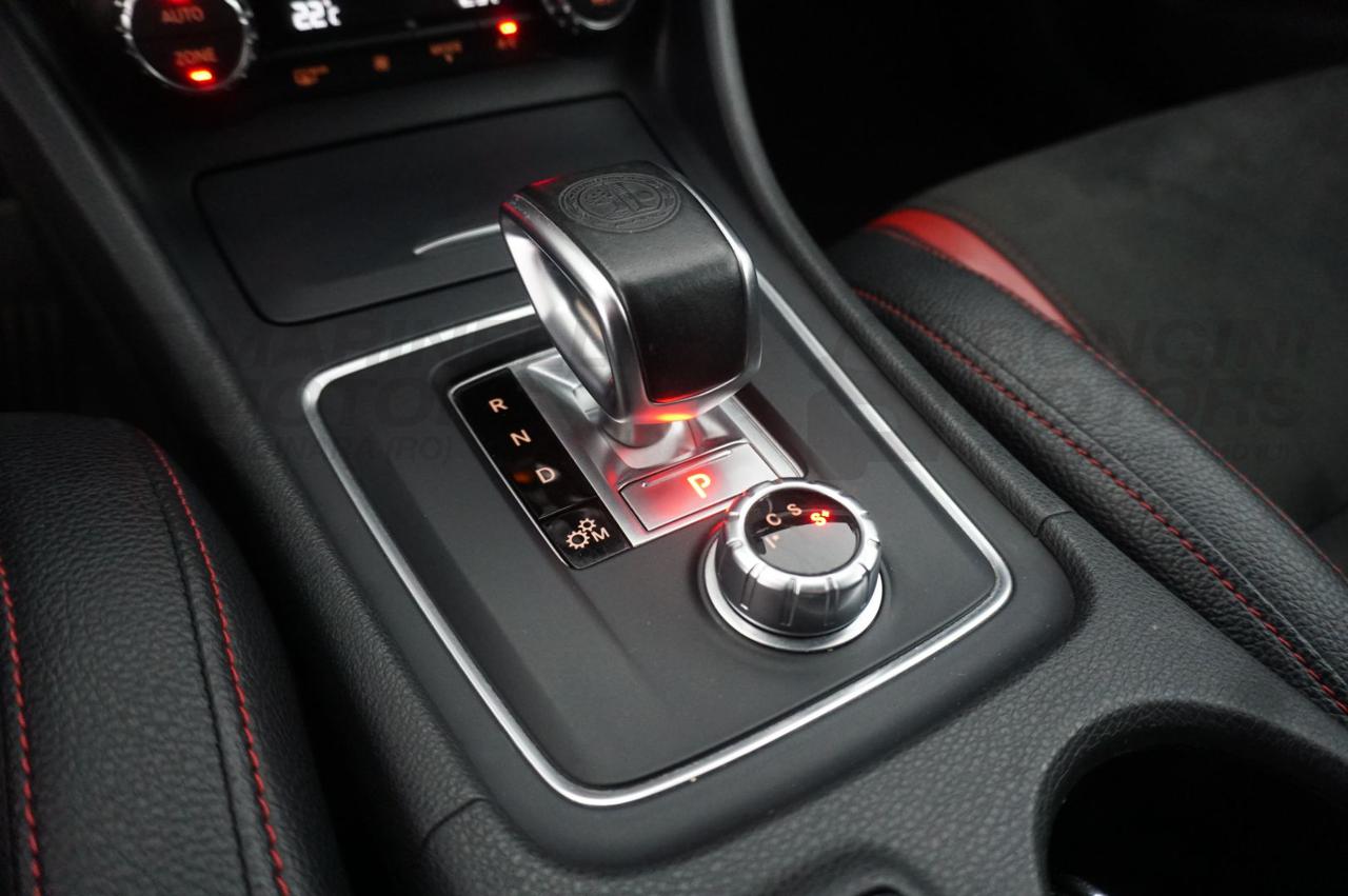 MERCEDES-BENZ CLA 45 AMG SHOOTING BRAKE 45 AMG - 12