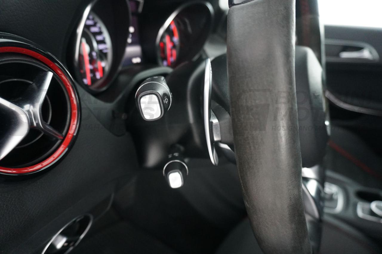 MERCEDES-BENZ CLA 45 AMG SHOOTING BRAKE 45 AMG - 22